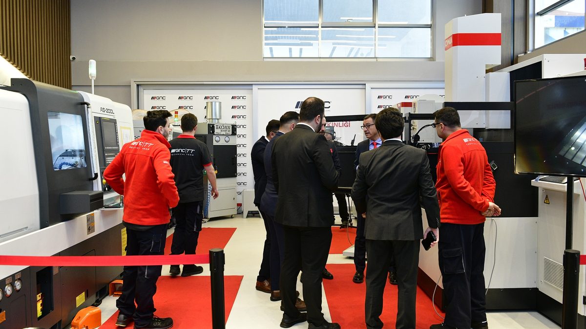 GNC MAKİNA, SEKTÖRÜN ÖNCÜLERİNİ DÖRT GÜN BOYUNCA  KENDİ MERKEZLERİ’NDE AĞIRLADI